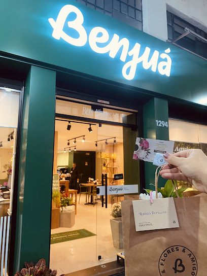 Floricultura e cafeteria Benjuá Flor & Cultura