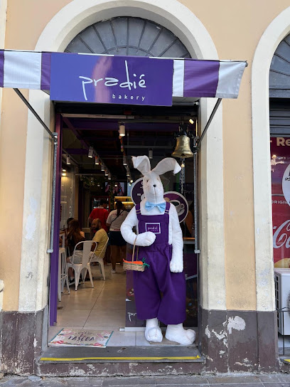 Pradié Bakery - Calzones e Cookies